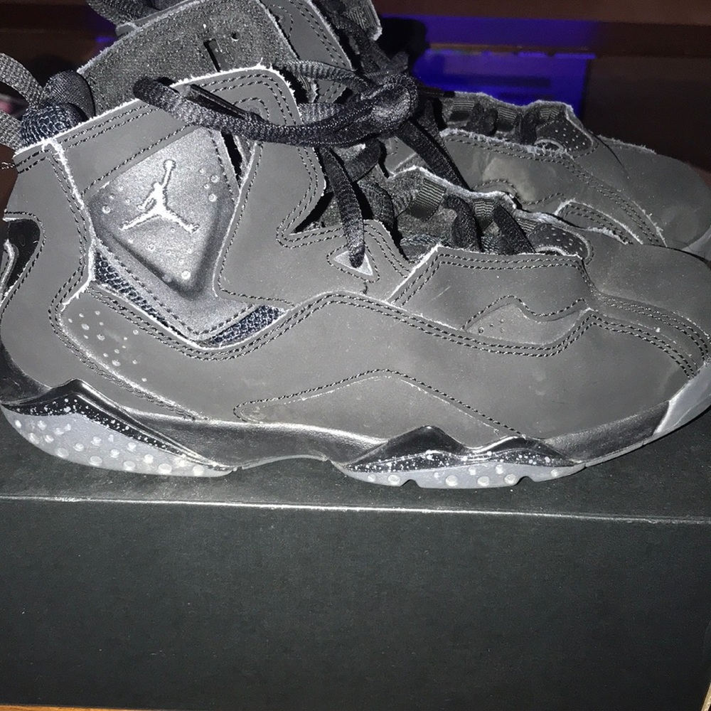 All black Jordan True Flight BP